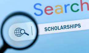 Read more about the article Local vs International Scholarships: Which Should You Pursue