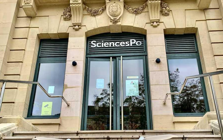 Read more about the article Emile Boutmy Scholarship – Sciences PO University 2024